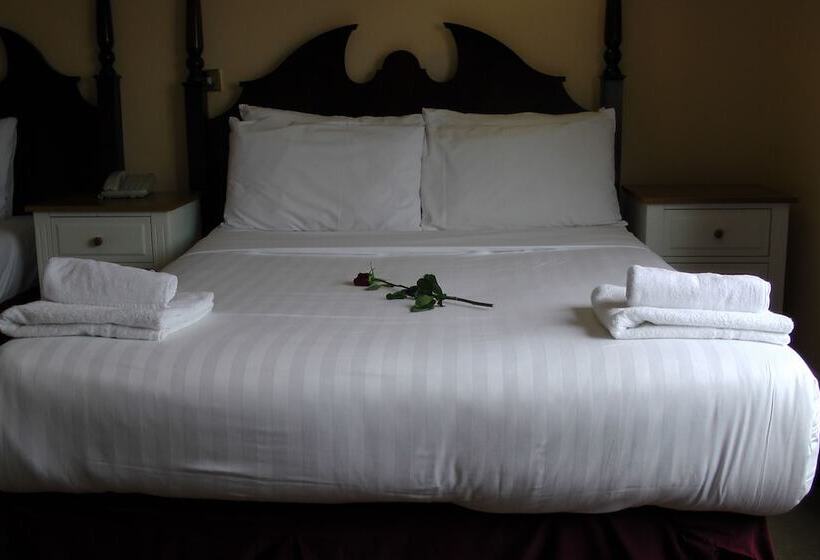 اتاق استاندارد, Shamrock Inn