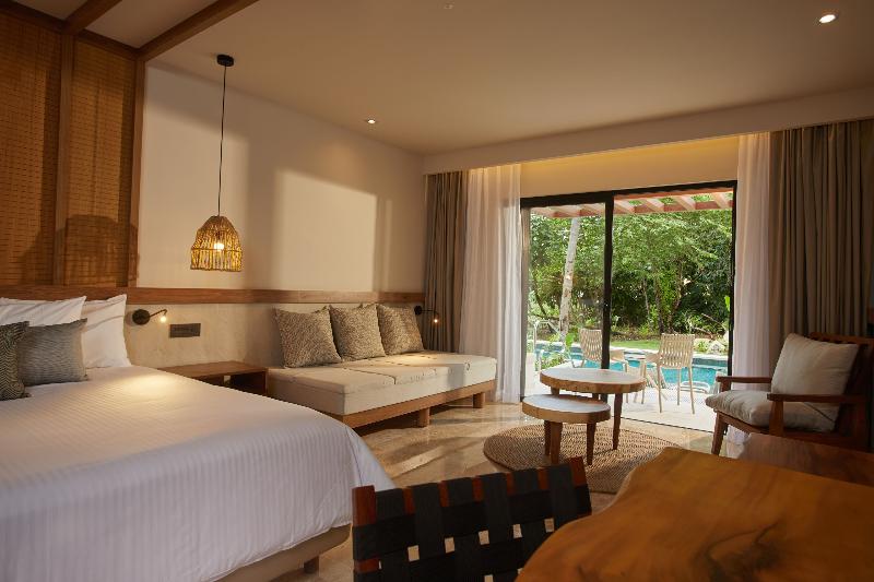 デラックスジュニアスイート, Bahia Principe Luxury Akumal - All Inclusive