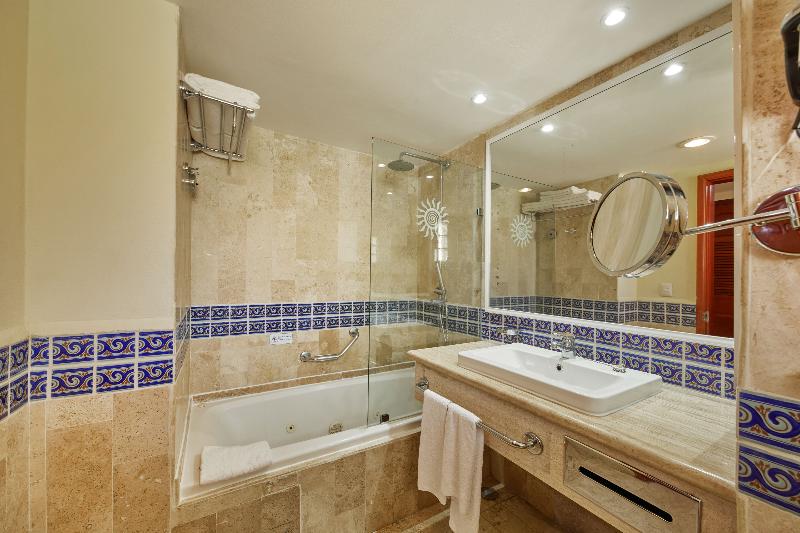 סוויטת ג'וניור סופריור, Bahia Principe Luxury Akumal - All Inclusive