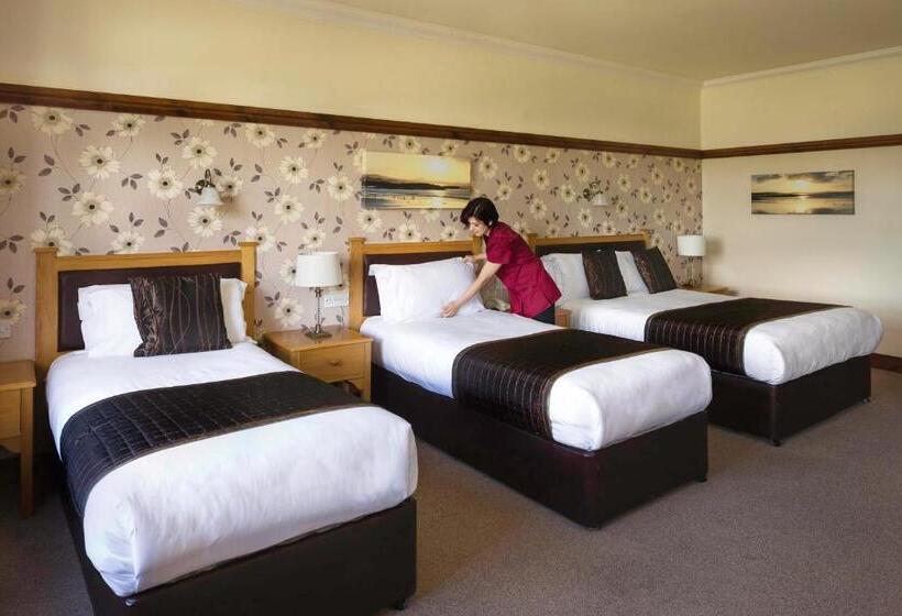 اتاق خانوادگی, Silver Tassie Hotel & Spa