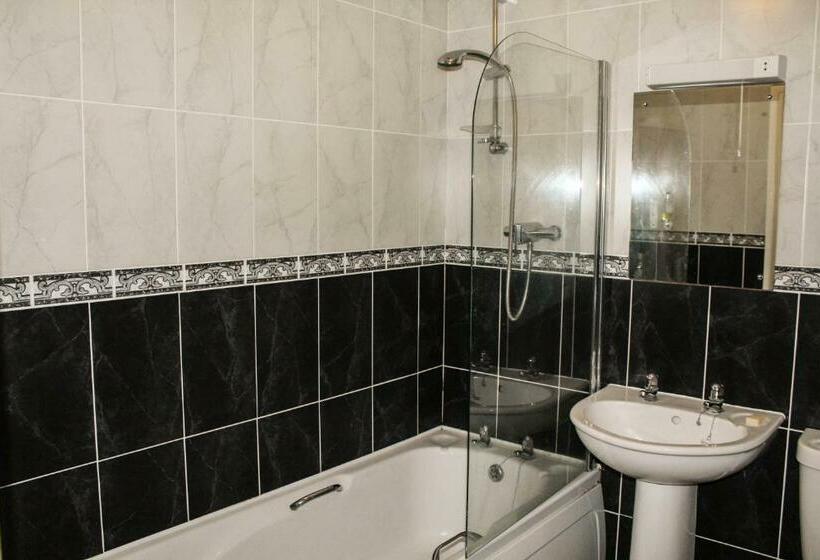 Номер Deluxe, The Duke Of Edinburgh Inn