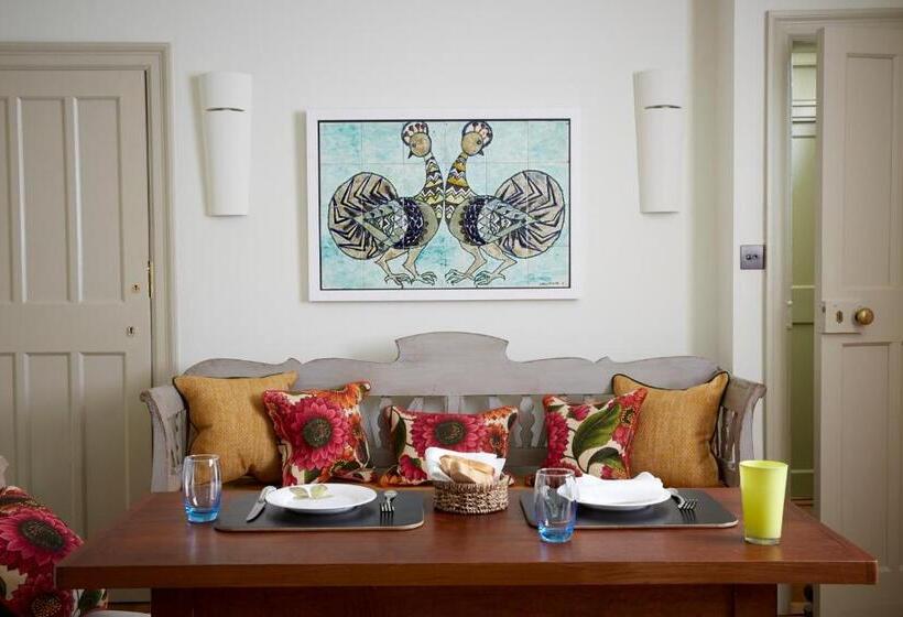 Family Suite, Endsleigh