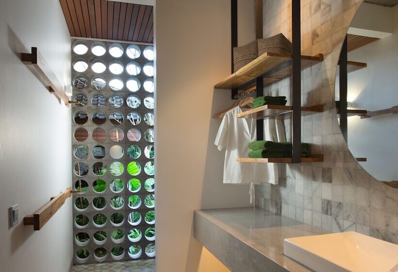Студио Стандарт с Балконом, Atelier Te Designer Guest House