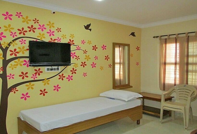 Номер Базовый Двуспальная Кровать, Pujitha Residency
