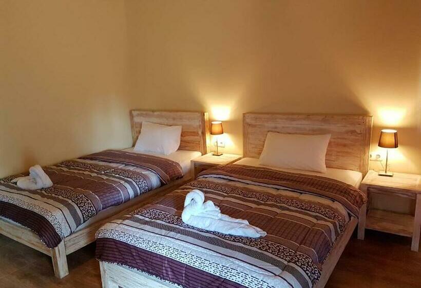 Люкс, Buana Ecofarm Ecolodge