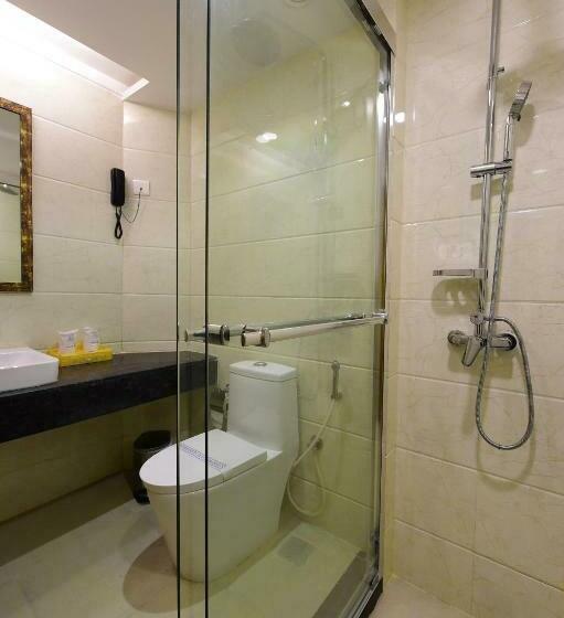 带大床的豪华间, H   Sandhill Hotels Private Limited