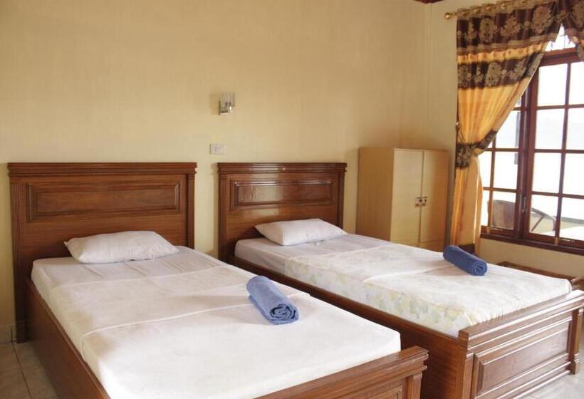 Номер Стандарт, Gokhon Guest House