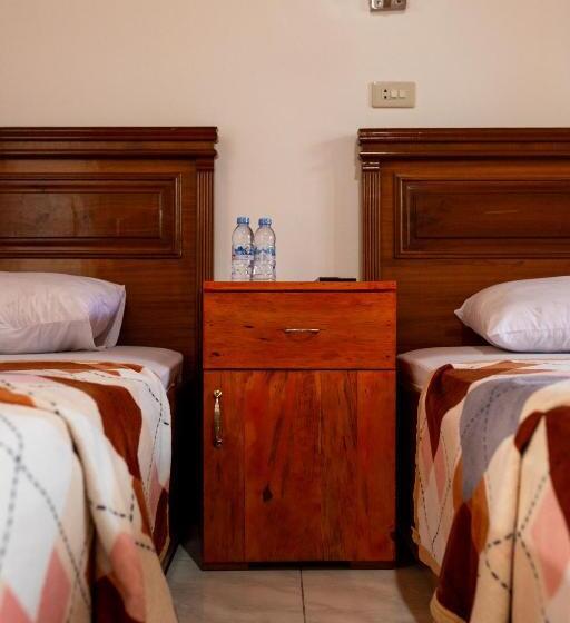 Номер Стандарт Вид на Озеро, Gokhon Guest House