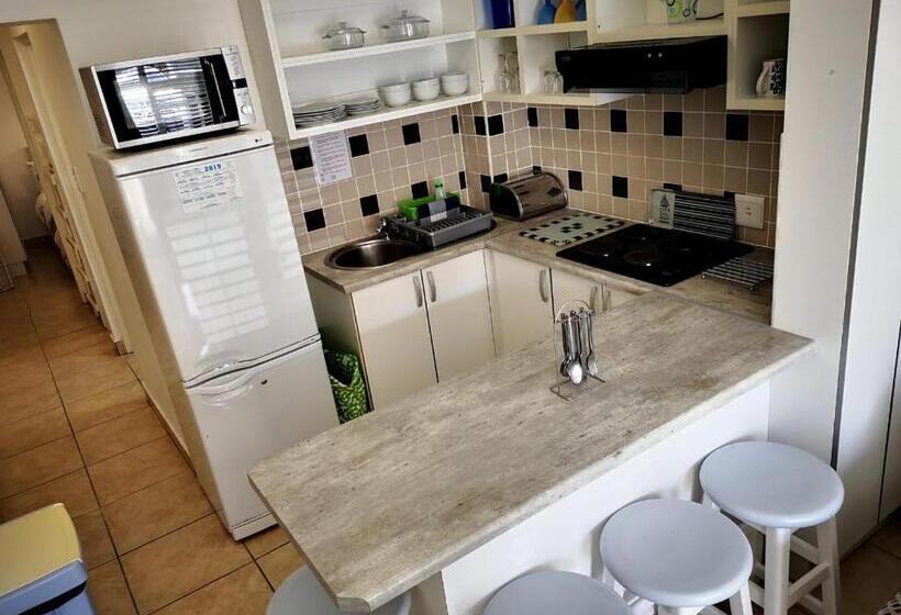 Апартаменты 1 Спальня, Suidersee Block 2, Hartenbos