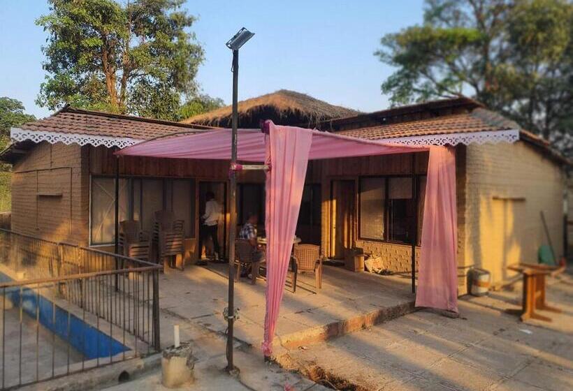 标准间, Sadabahar Moments   Hostel
