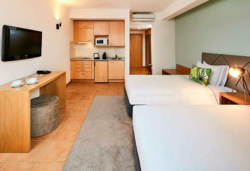 Студия Стандарт, NH Marina Portimao Resort