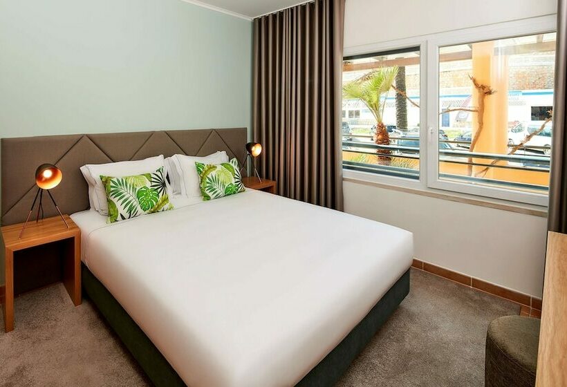 Апартаменты 1 Спальня, NH Marina Portimao Resort