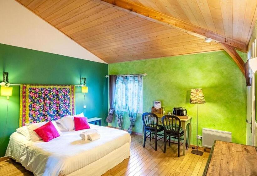 Номер Стандарт, Hôtel Restaurant Le Résinier