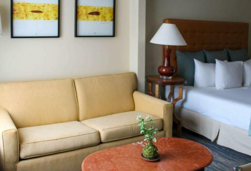 Люкс Кровать Кинг, Four Points San Jose Costa Rica