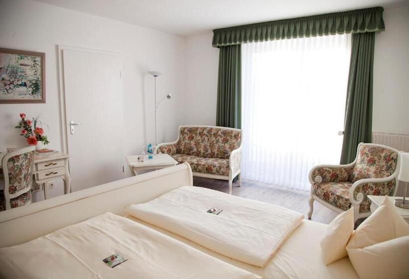 Классический Номер, Flair Hotel Reuner