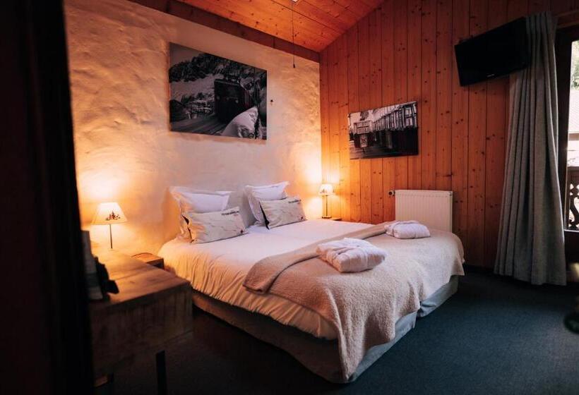 اتاق استاندارد سه تخته با بالکن, Chalet Hôtel Gai Soleil