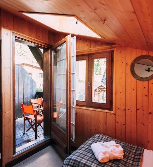 اتاق خانوادگی, Chalet Hôtel Gai Soleil