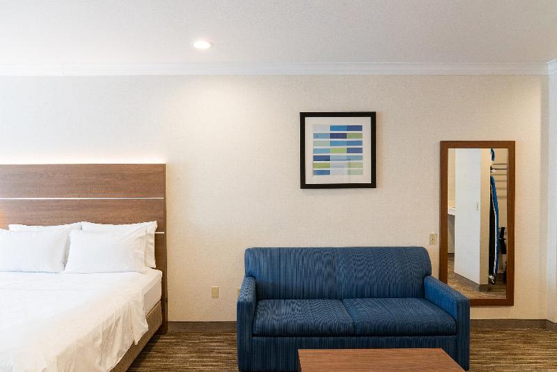 스위트, Holiday Inn Express Davis University Area, An Ihg