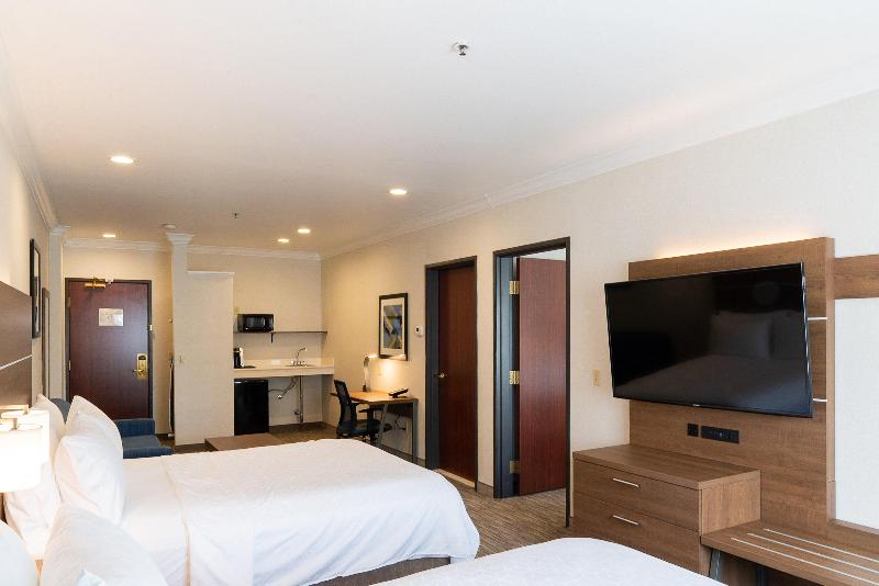 스위트, Holiday Inn Express Davis University Area, An Ihg