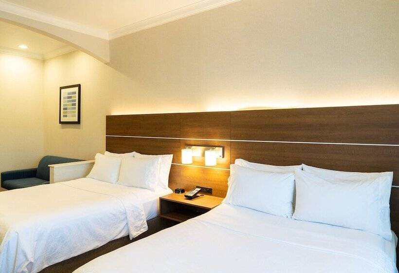 스위트, Holiday Inn Express Davis University Area, An Ihg