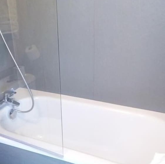 Номер Стандарт Трехместный, B Hotel Troyes Aéroport
