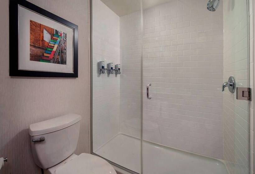 Номер Стандарт Двуспальная Кровать, Four Points By Sheraton Newark Christiana Wilmington