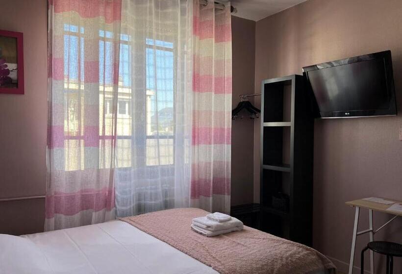 Номер Стандарт Индивидуальный, Logis Hôtel Des Causses