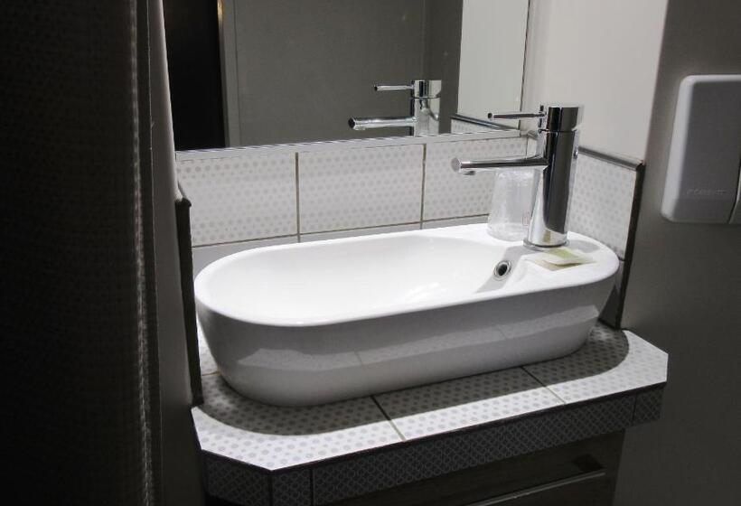 Номер Basic, Logis Hôtel Des Causses