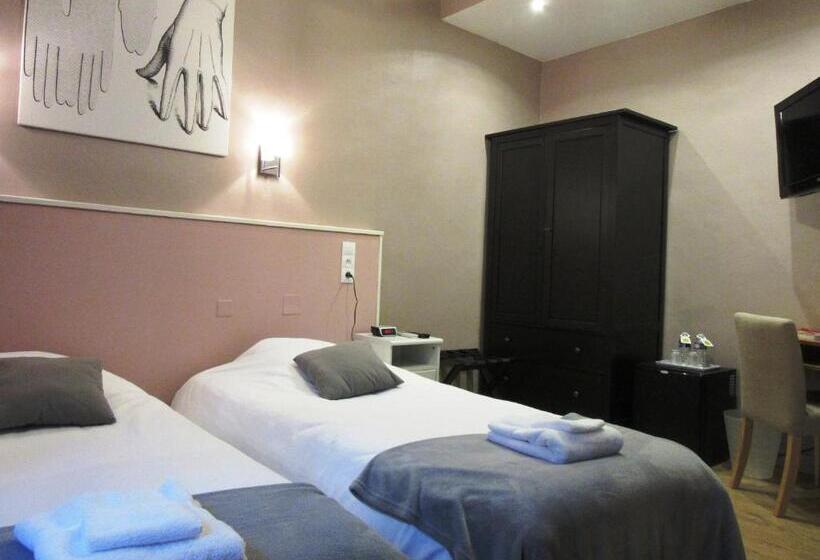 Номер Комфорт, Logis Hôtel Des Causses