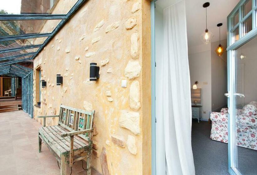 Номер Deluxe Вид на Озеро, Kashubian Lodge & Spa