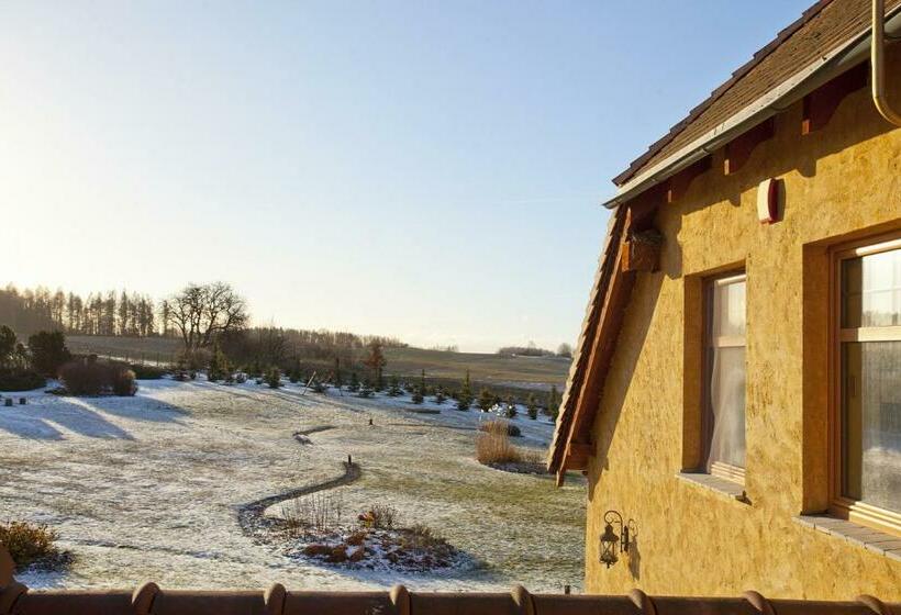 Семейное Студио, Kashubian Lodge & Spa