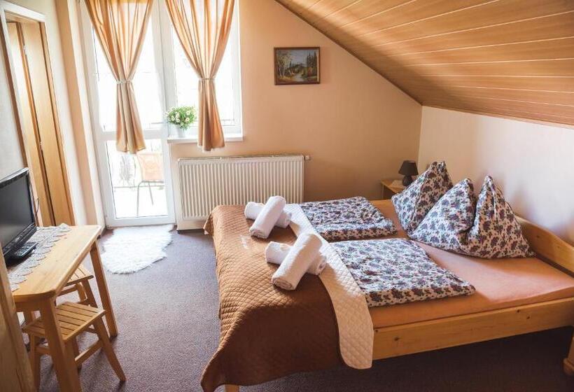 Номер Стандарт, Pezión Limbový Dvor