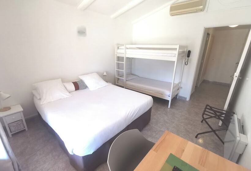 家庭间, L Auberge Camarguaise