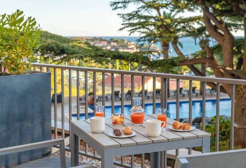 Номер Комфорт Вид на Море, Les Jardins Du Cedre
