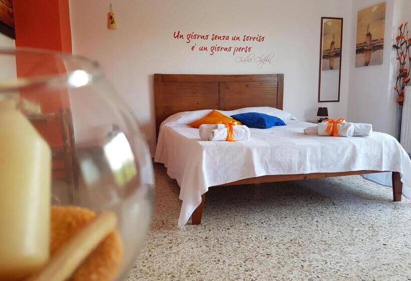 带阳台的三人标准间, B&b Trapani Mare