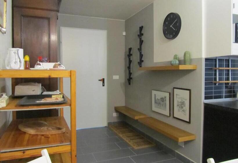استودیو خانوادگی, B&b Vignalunga
