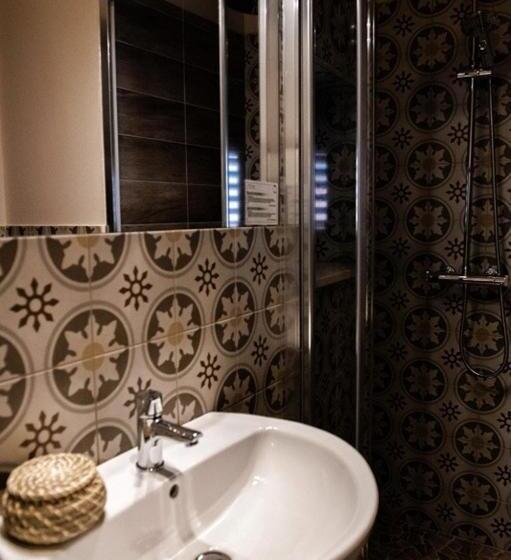 اتاق استاندارد با بالکن, Il Carro Comfortable Rooms
