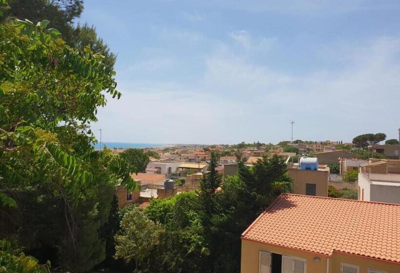 Номер Стандарт Вид на Сад, Mediterraneo