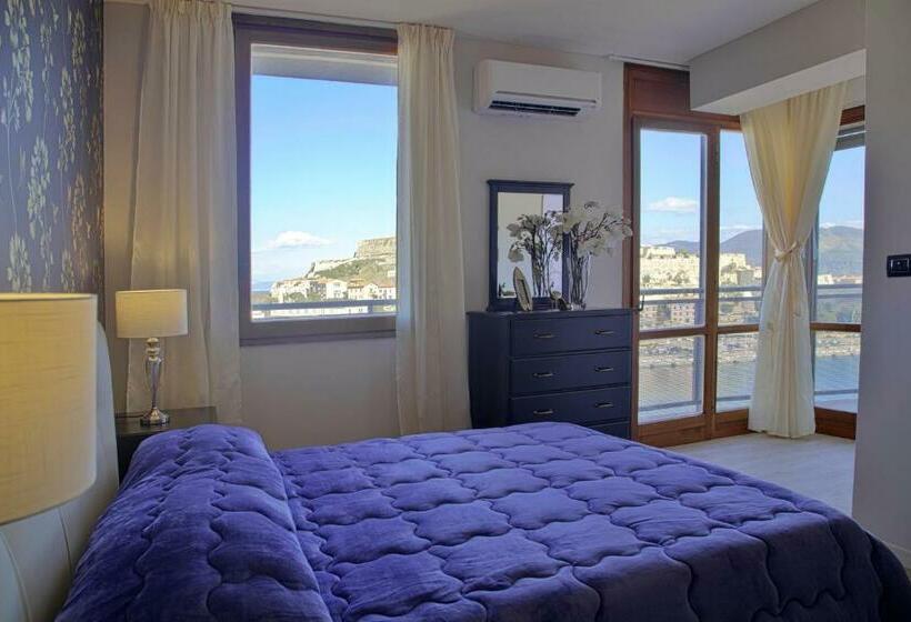 Triple Room Sea View, B & B La Terrazza Sul Mare