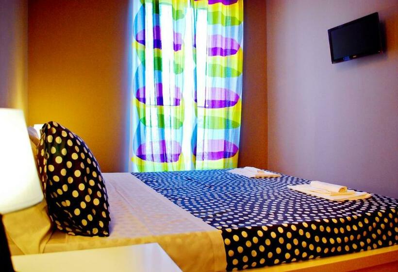 اتاق استاندارد با بالکن, Bed And Breakfast Charming House
