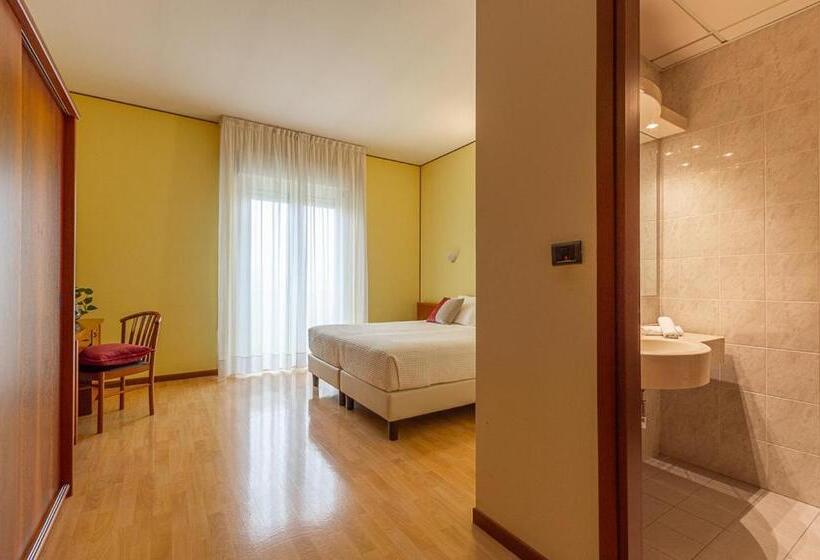 اتاق استاندارد, Terme Paradiso