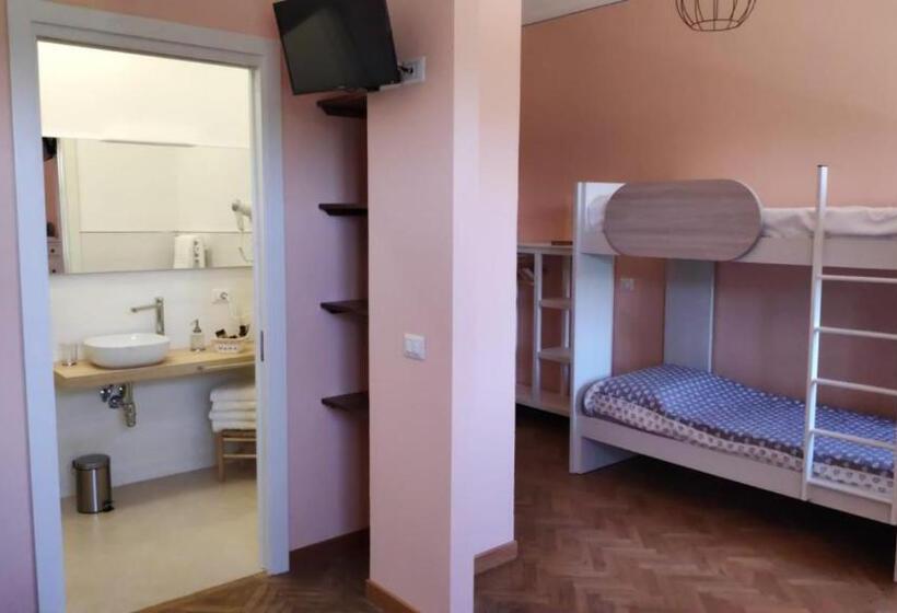 Четырехместный Номер Стандарт, B&b Casalisa