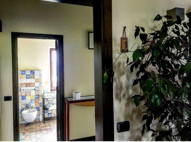 اتاق استاندارد با چشم‌انداز دریاچه, Horti Del Baio