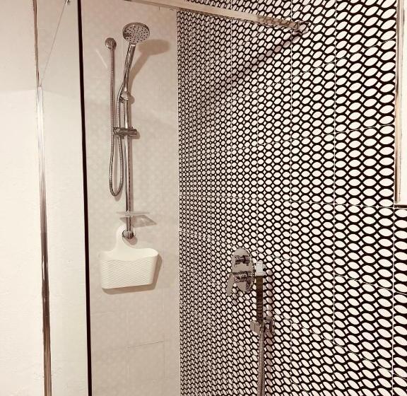 خانه 2 خوابه, Il Verdi Home
