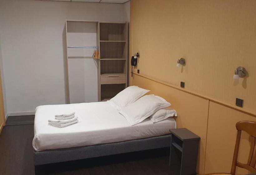 חדר סטנדרט, Logis Hôtel Du Fer à Cheval