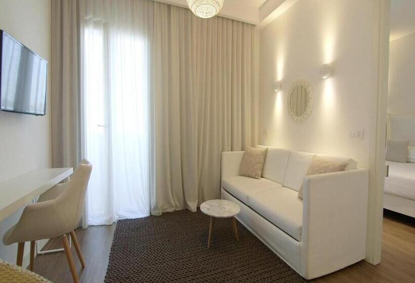 Люкс, Select Suites & Spa   Apartments