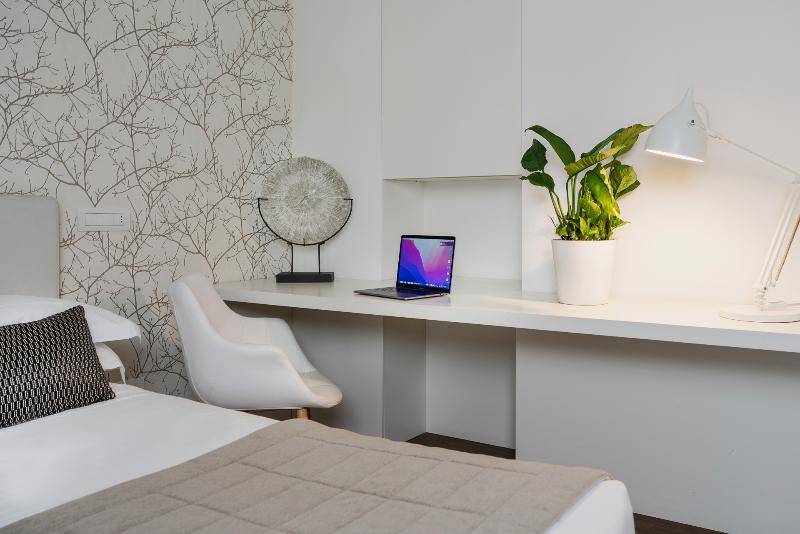 Трехместный Номер Комфорт, Select Suites & Spa   Apartments