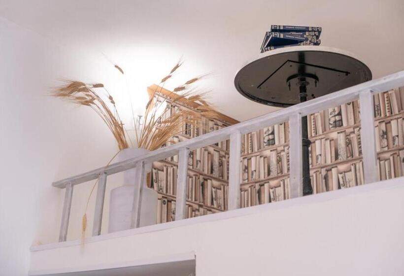 اتاق استاندارد با بالکن, B&b Toma Street