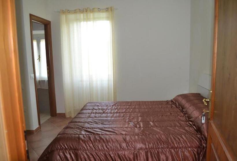 غرفة قياسية, Camere I Monelli