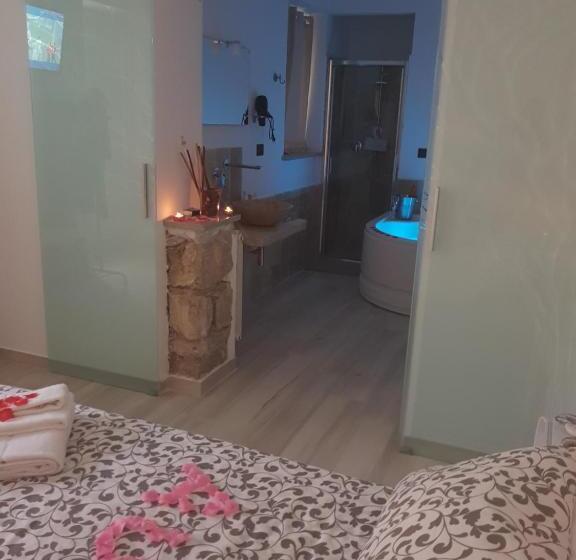 سوئیت با وان آب گرم, Il Daviduccio Suite